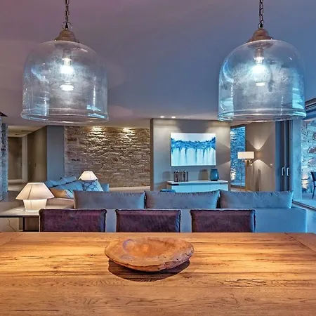 Private Five Br Luxury Peaceful Mylo W Two Pools Close To Mylopotas Beach * Chora (Ios)